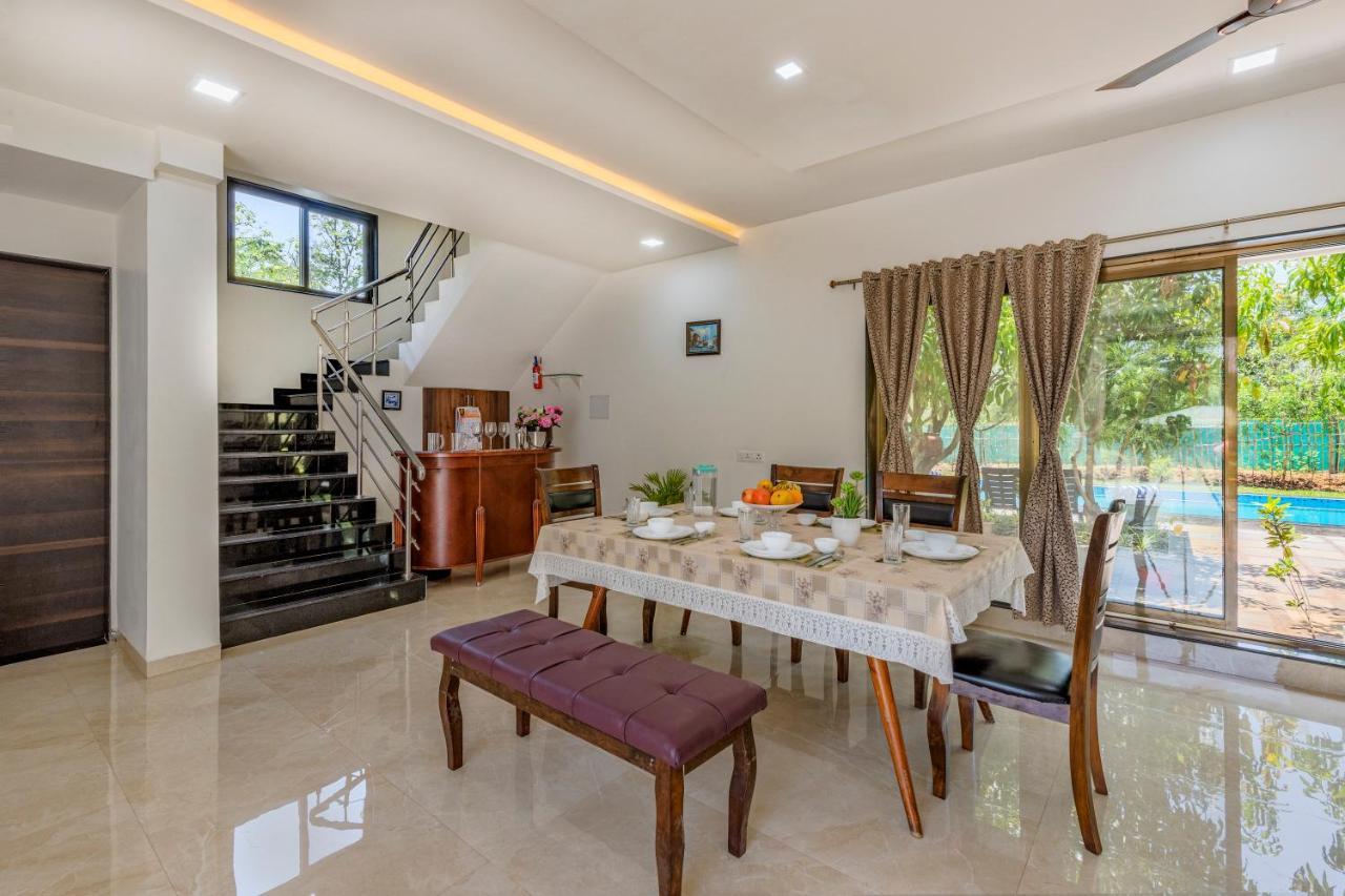 Saffronstays Lakeview Nivara - Farm Stay Villa With Private Pool Near Púna Exteriér fotografie