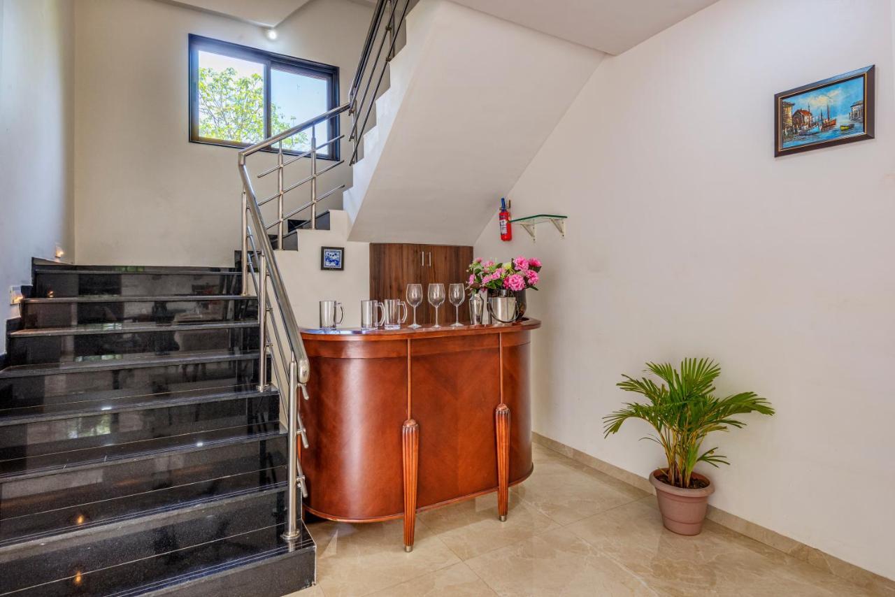 Saffronstays Lakeview Nivara - Farm Stay Villa With Private Pool Near Púna Exteriér fotografie