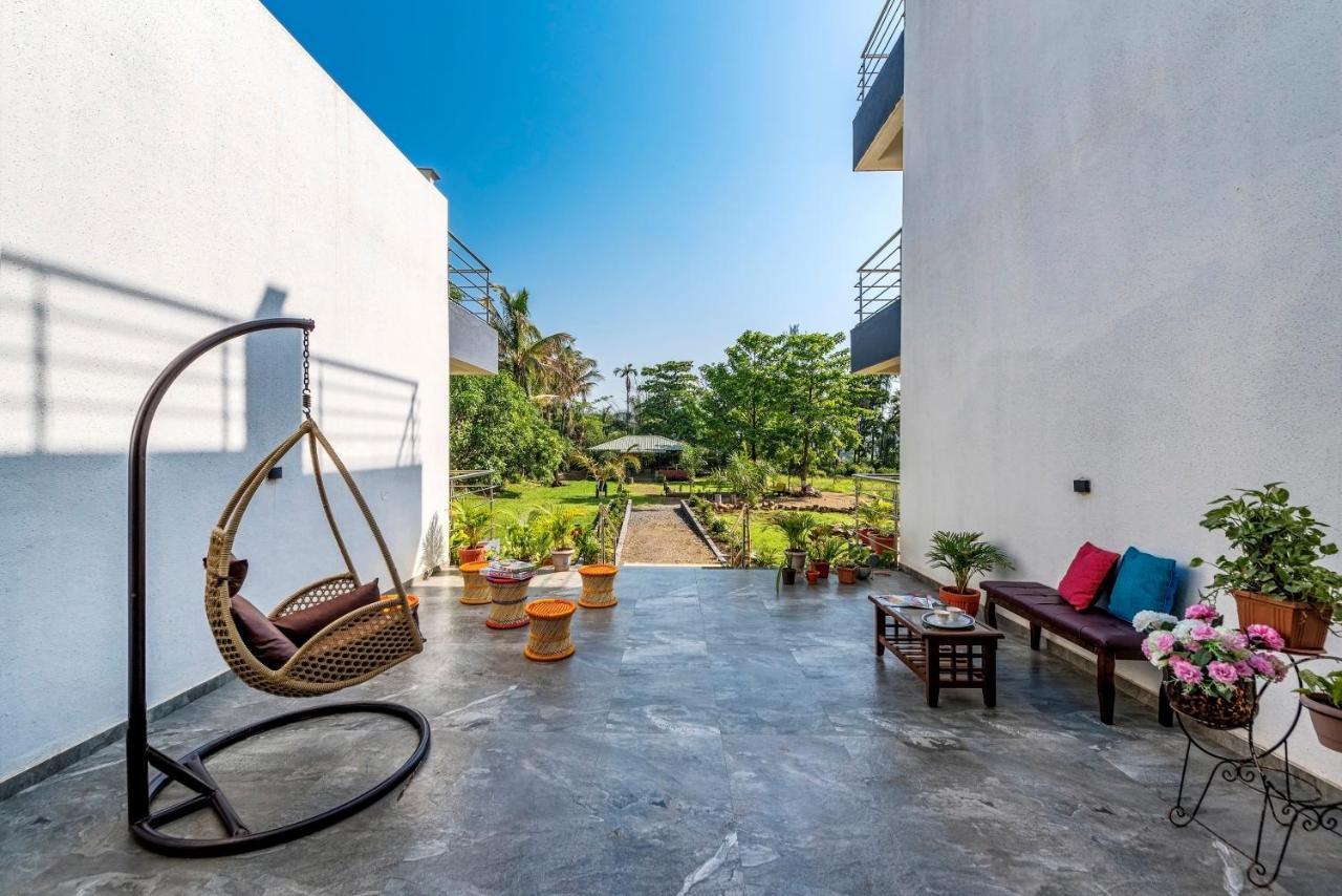 Saffronstays Lakeview Nivara - Farm Stay Villa With Private Pool Near Púna Exteriér fotografie